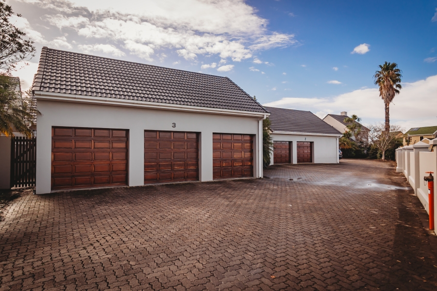 3 Bedroom Property for Sale in King George Park Western Cape